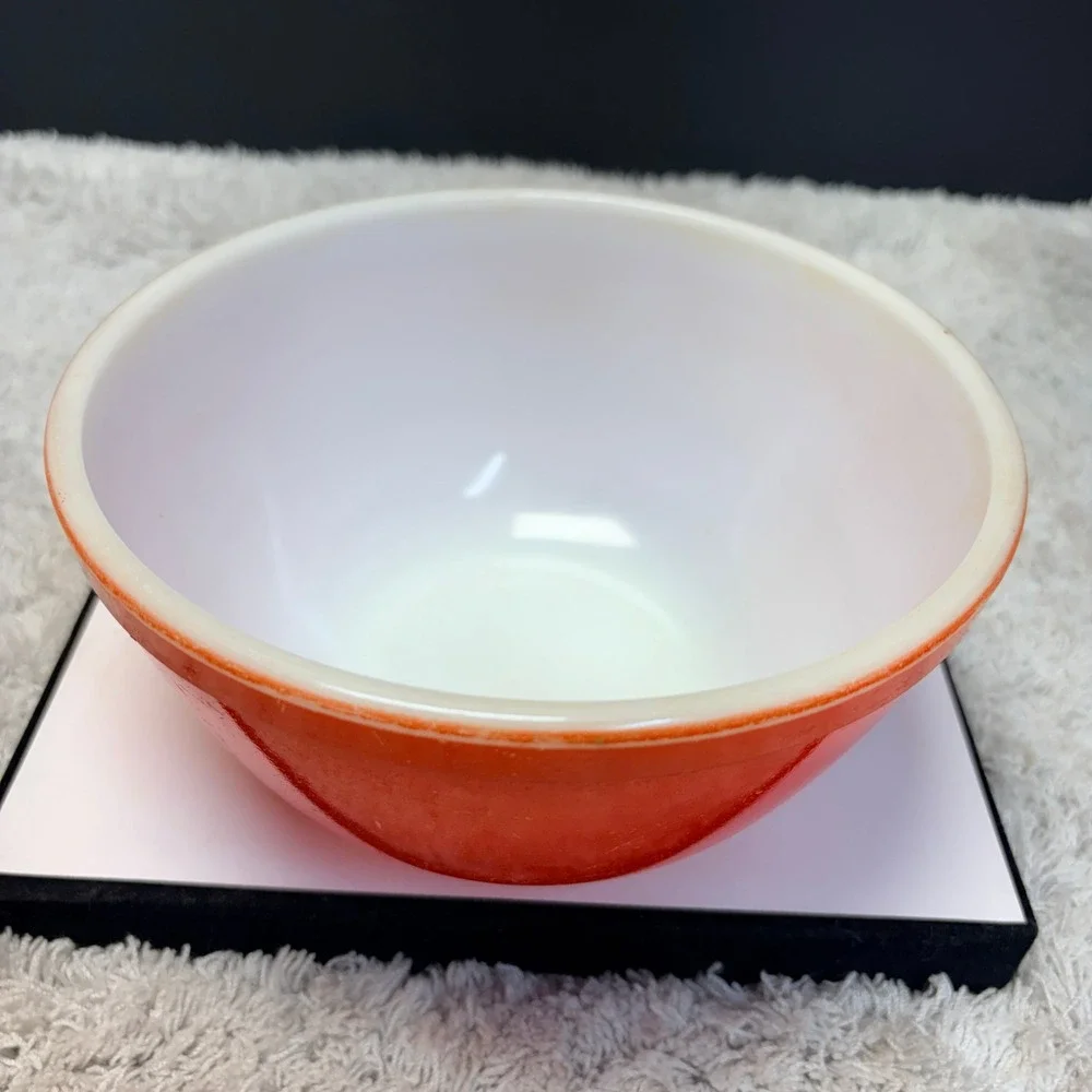 Vintage Pyrex Primary Red  Mixing Bowl 8.5